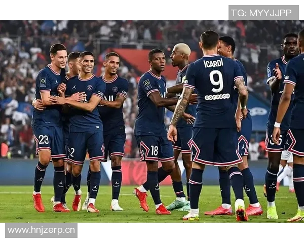 竞技足球魅力全面解析:技术战术演变与全球足球文化的深度融合 竞技足球魅力全面解析:技术战术演变与全球足球文化的深度融合